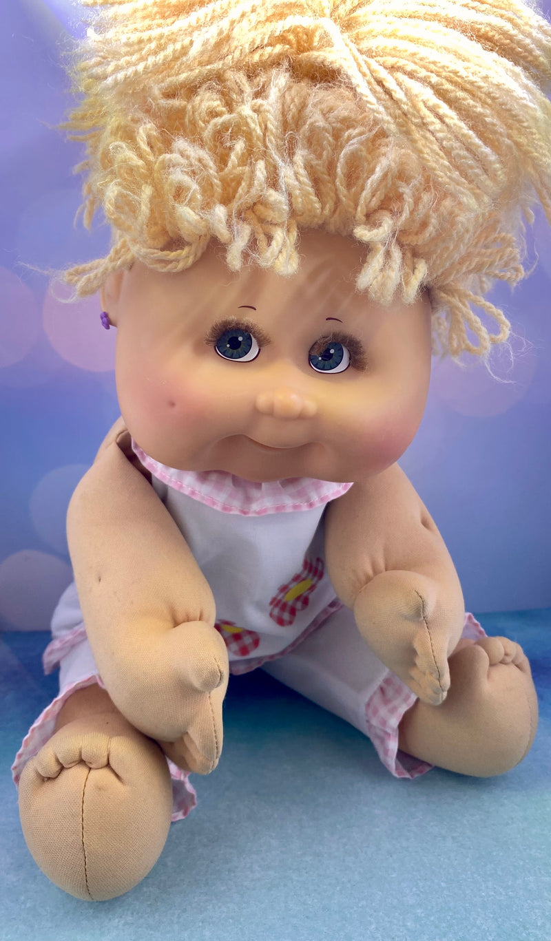 Blonde cabbage patch kid online